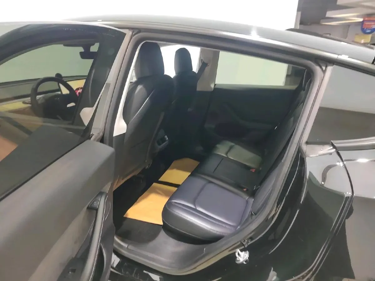 2022 Tesla Model Y BEV 60KWH,autocango,china used car exporter,china ev exporter,chinese used car exporter,chinese used ev exporter