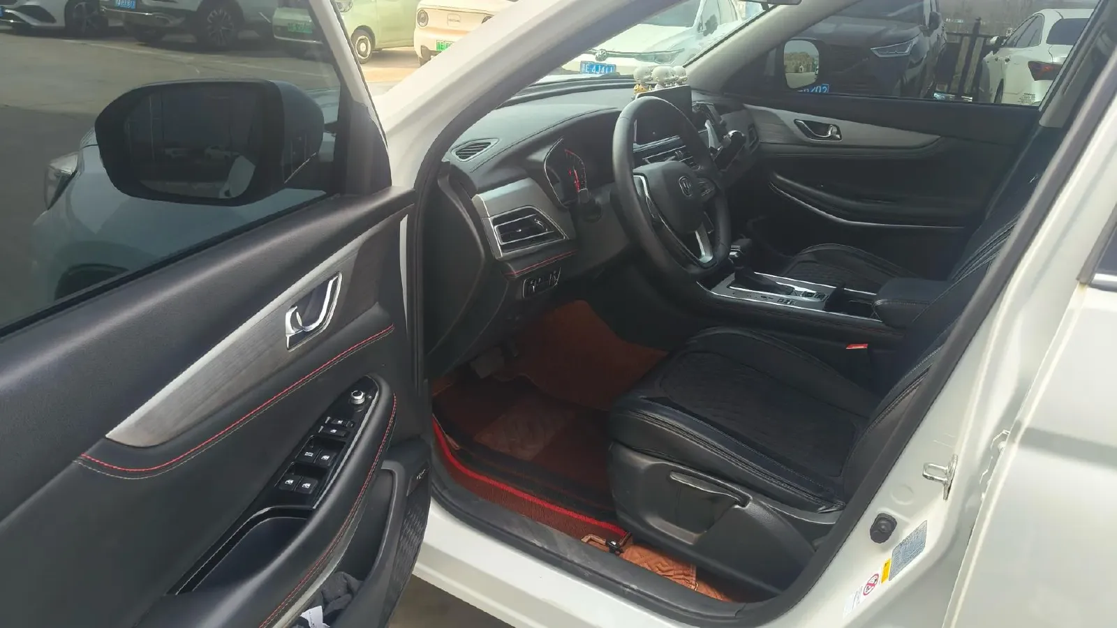 2020 ChangAn CS75 1.5T 178HP L4 7DCT,autocango,china used car exporter,china ev exporter,chinese used car exporter,chinese used ev exporter