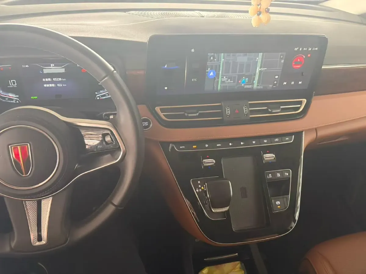 2023 HongQi HQ9 2.0T 252HP L4 8AT,autocango,china used car exporter,china ev exporter,chinese used car exporter,chinese used ev exporter