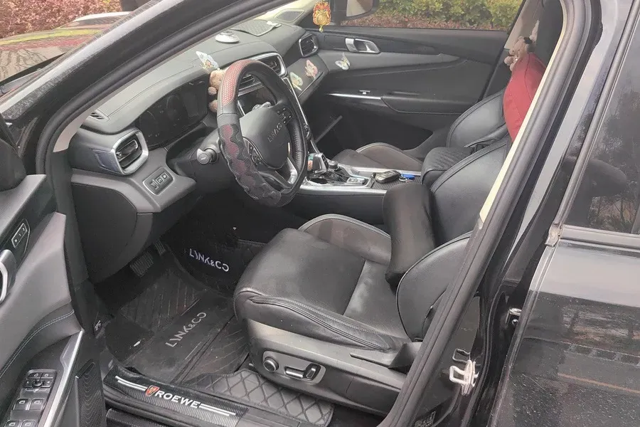 2019 LYNK&CO 01 EM-P 1.5T 180HP L3 7DCT PHEV 9.4KWH,autocango,china used car exporter,china ev exporter,chinese used car exporter,chinese used ev exporter