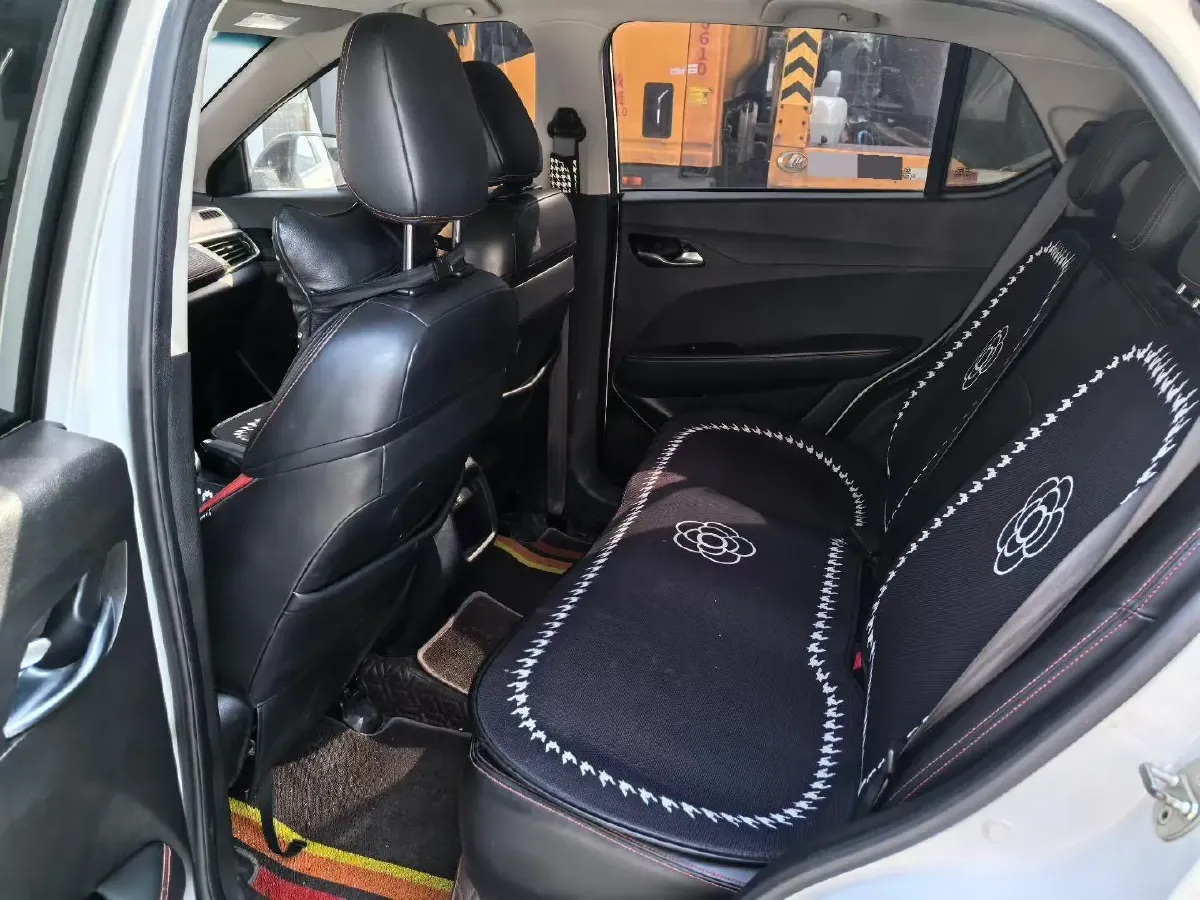 2019 BaoJun 510 1.5L 112HP L4 5AMT,autocango,china used car exporter,china ev exporter,chinese used car exporter,chinese used ev exporter