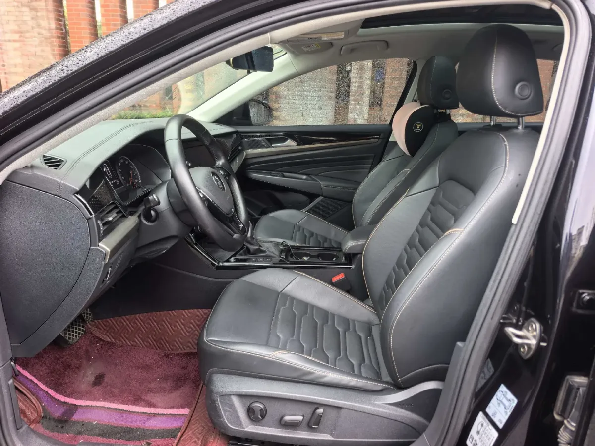 2019 Skoda Kodiak 2.0T 186HP L4 7DCT,autocango,china used car exporter,china ev exporter,chinese used car exporter,chinese used ev exporter