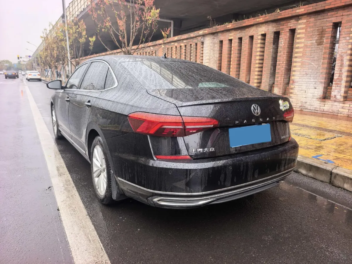 2019 Skoda Kodiak 2.0T 186HP L4 7DCT,autocango,china used car exporter,china ev exporter,chinese used car exporter,chinese used ev exporter