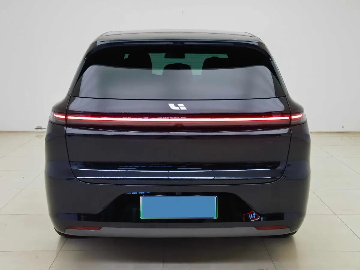 2024 Li L6 Range Extended 154HP L4 REEV 36.8KWH,autocango,china used car exporter,china ev exporter,chinese used car exporter,chinese used ev exporter