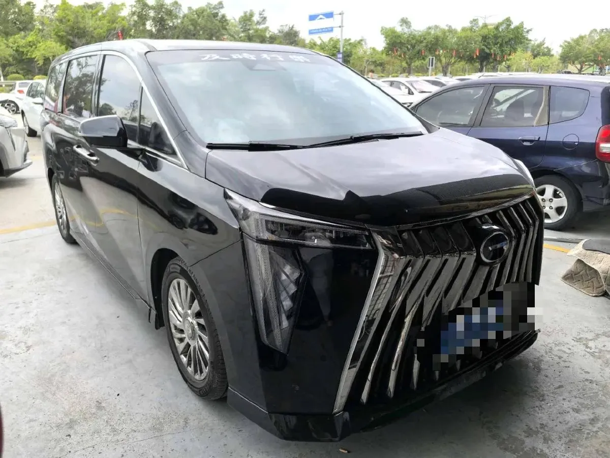 2023 GAC Trumpchi M8 2.0T 252HP L4 8AT,autocango,china used car exporter,china ev exporter,chinese used car exporter,chinese used ev exporter
