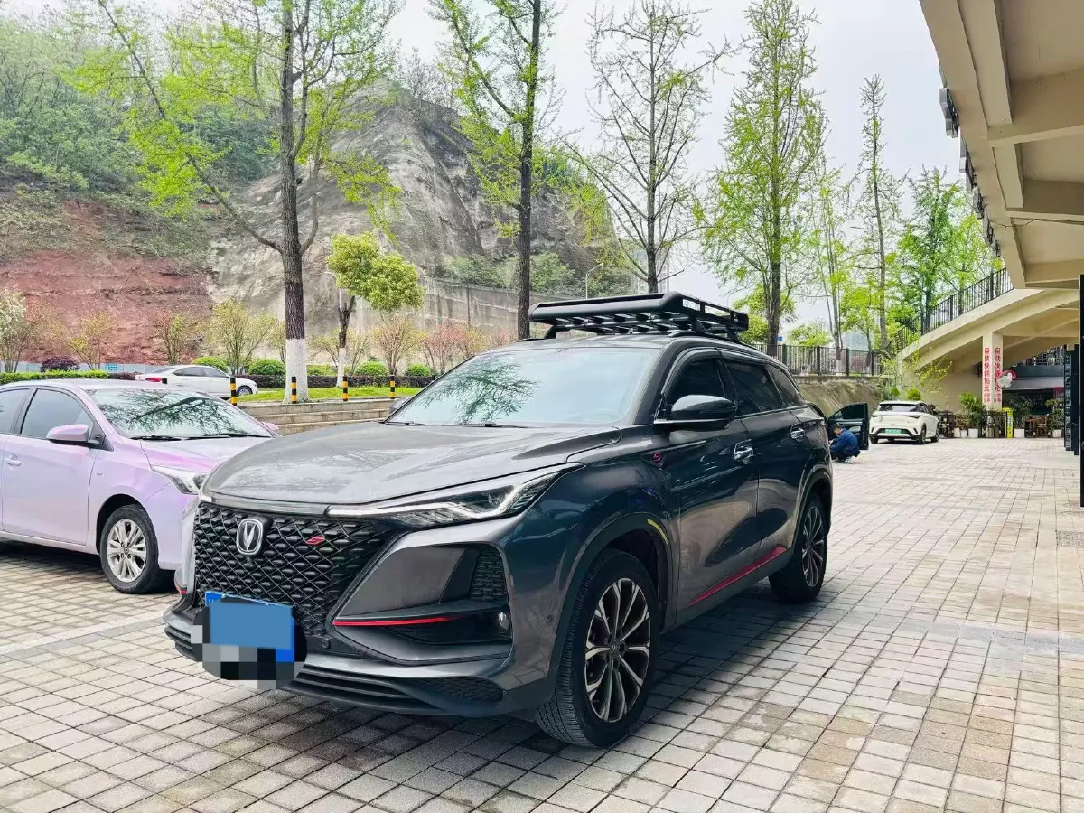 2020 ChangAn CS75 Plus 2.0T 233HP L4 8AT,autocango,china used car exporter,china ev exporter,chinese used car exporter,chinese used ev exporter