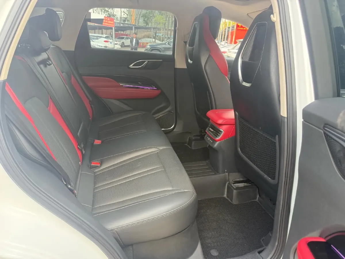 2023 HongQi HS3 1.5T 169HP L4 7DCT,autocango,china used car exporter,china ev exporter,chinese used car exporter,chinese used ev exporter