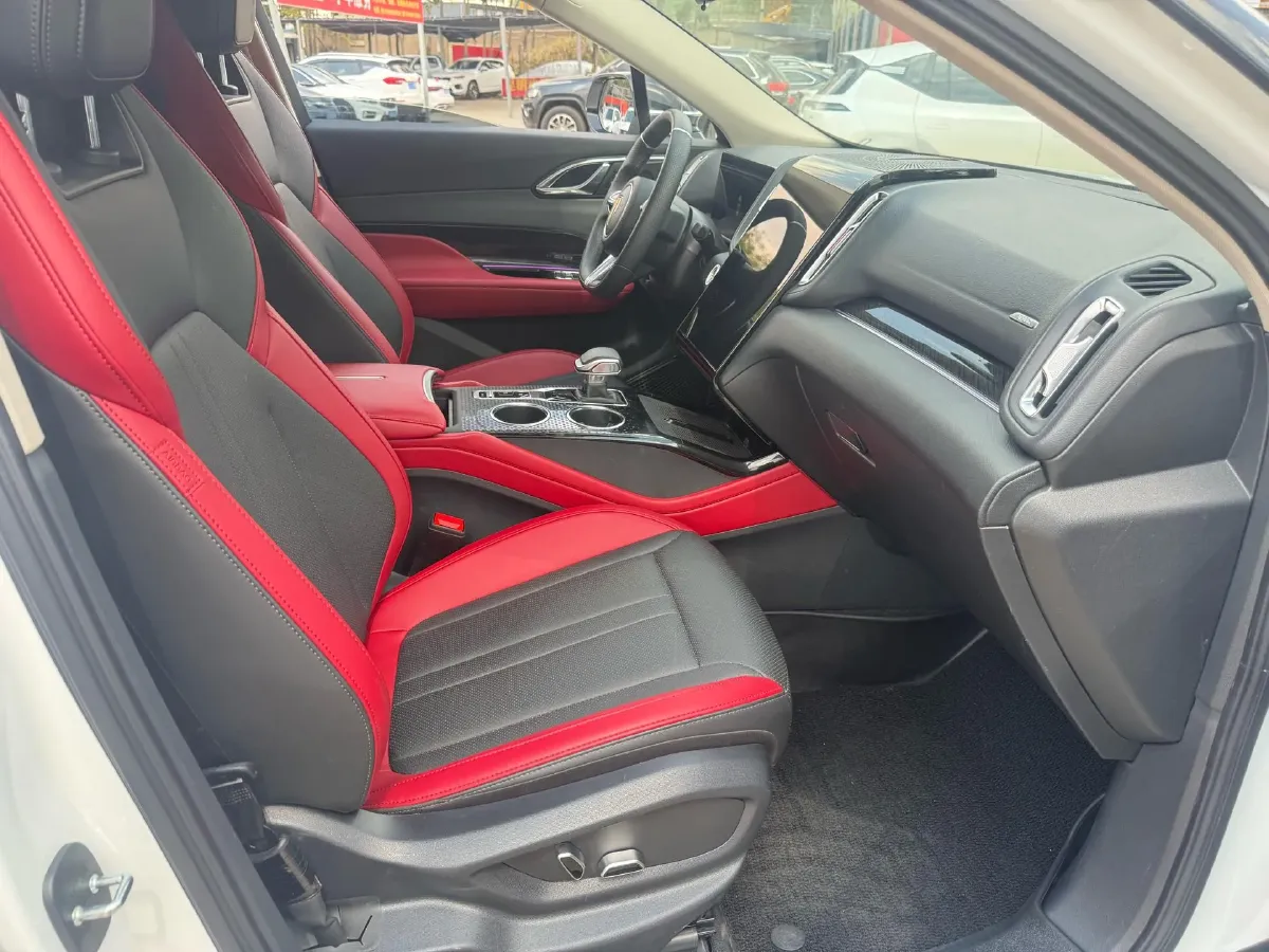 2023 HongQi HS3 1.5T 169HP L4 7DCT,autocango,china used car exporter,china ev exporter,chinese used car exporter,chinese used ev exporter