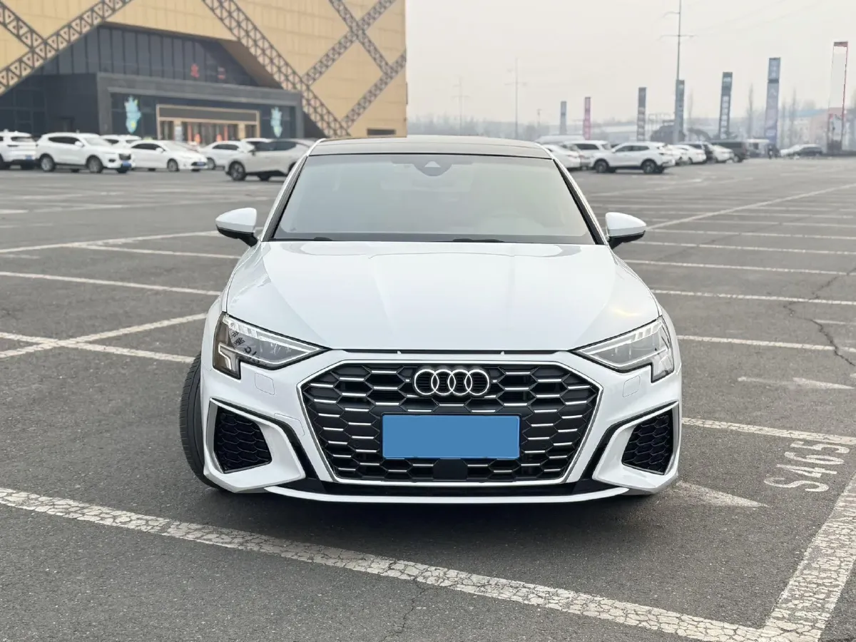 2022 Audi A3 1.4T 150HP L4 7DCT,autocango,china used car exporter,china ev exporter,chinese used car exporter,chinese used ev exporter