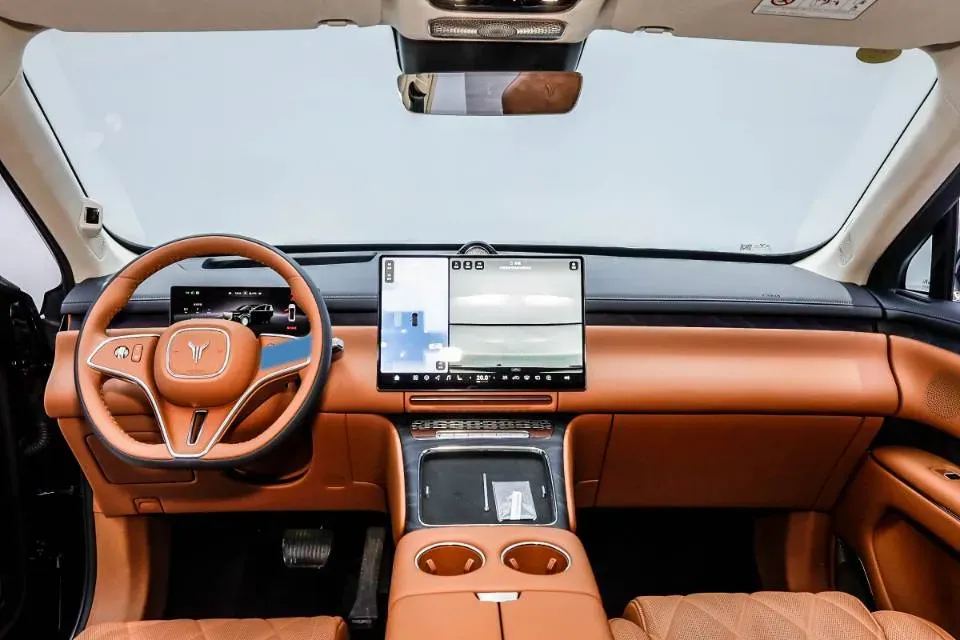 2026 Voyah 9L 1.5T 150HP L4 PHEV,autocango,china used car exporter,china ev exporter,chinese used car exporter,chinese used ev exporter