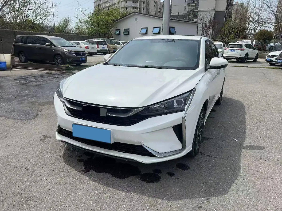 2021 DongFeng Aeolus YiXuan 1.5T 150HP L4 6DCT,autocango,china used car exporter,china ev exporter,chinese used car exporter,chinese used ev exporter