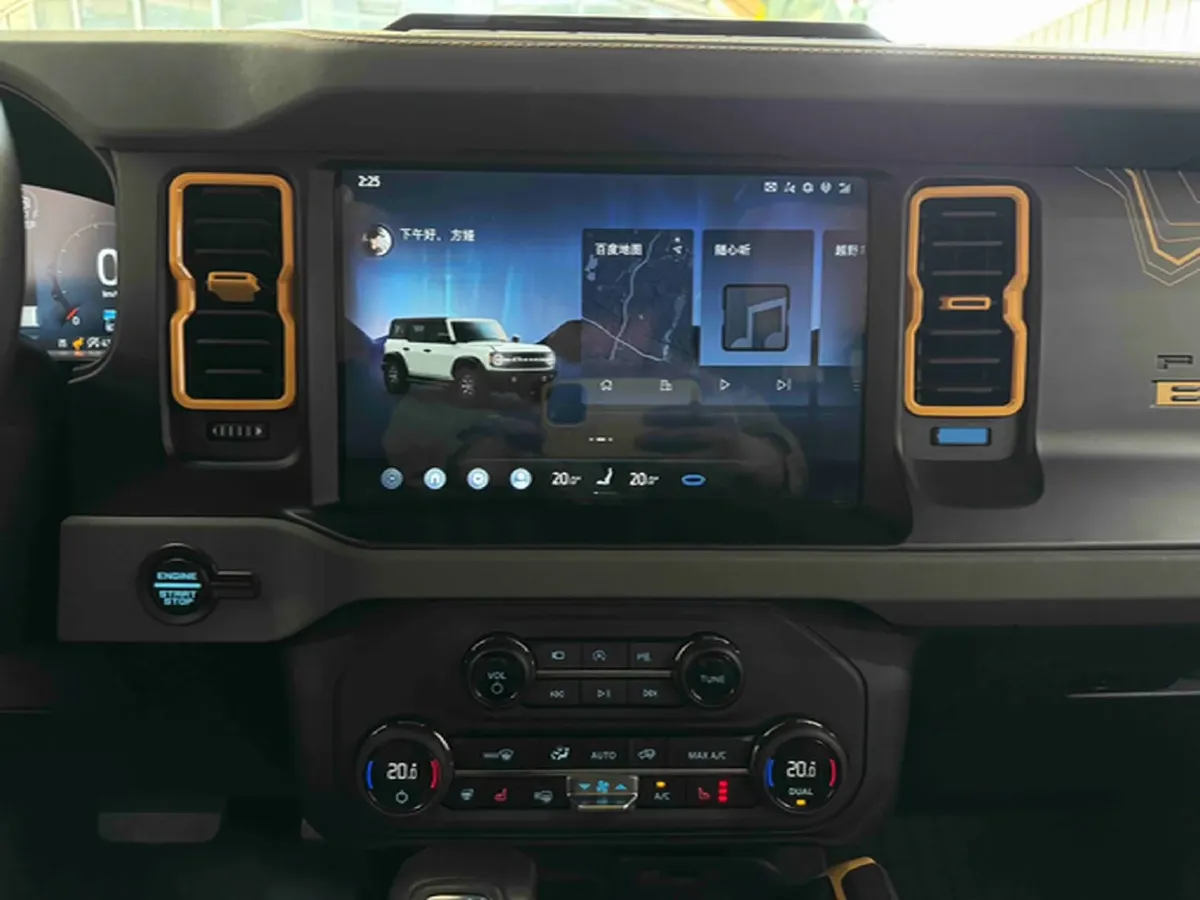 2024 Ford Bronco 2.3T 275HP L4 10AT,autocango,china used car exporter,china ev exporter,chinese used car exporter,chinese used ev exporter