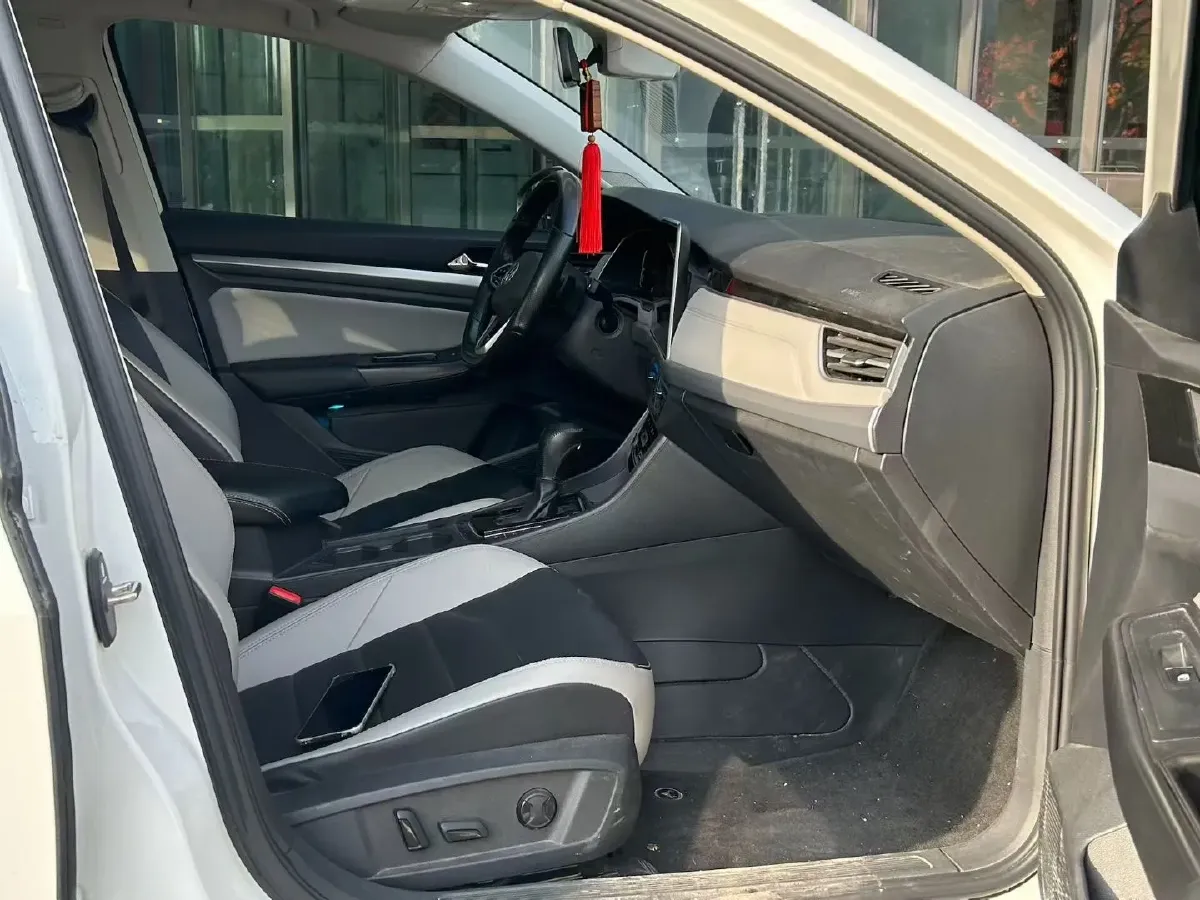 2023 Volkswagen Bora 1.4T 150HP L4 7DCT,autocango,china used car exporter,china ev exporter,chinese used car exporter,chinese used ev exporter