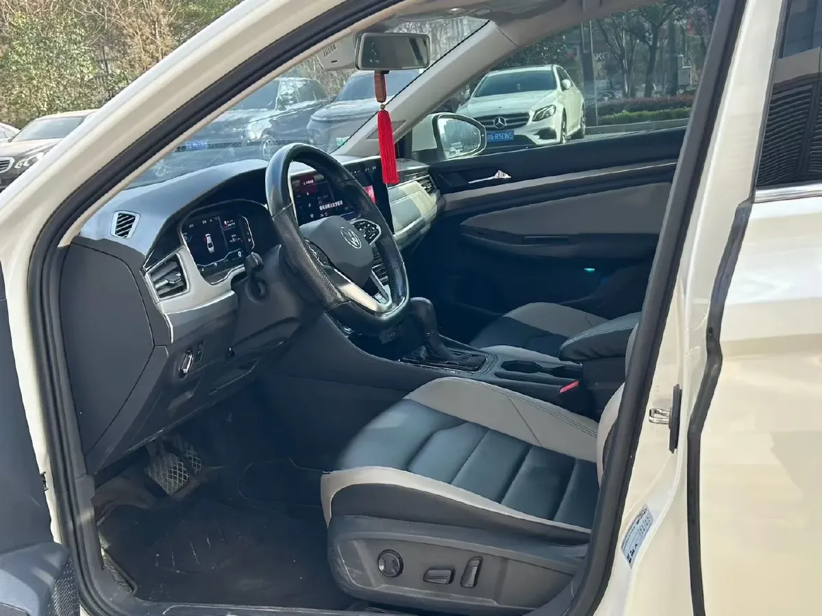 2023 Volkswagen Bora 1.4T 150HP L4 7DCT,autocango,china used car exporter,china ev exporter,chinese used car exporter,chinese used ev exporter