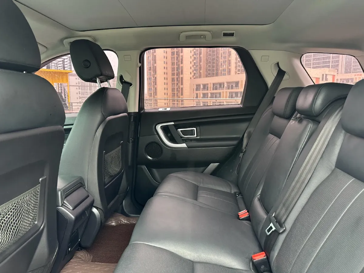 2019 Land Rover Discovery Sport 2.0T 241HP L4 9AT,autocango,china used car exporter,china ev exporter,chinese used car exporter,chinese used ev exporter