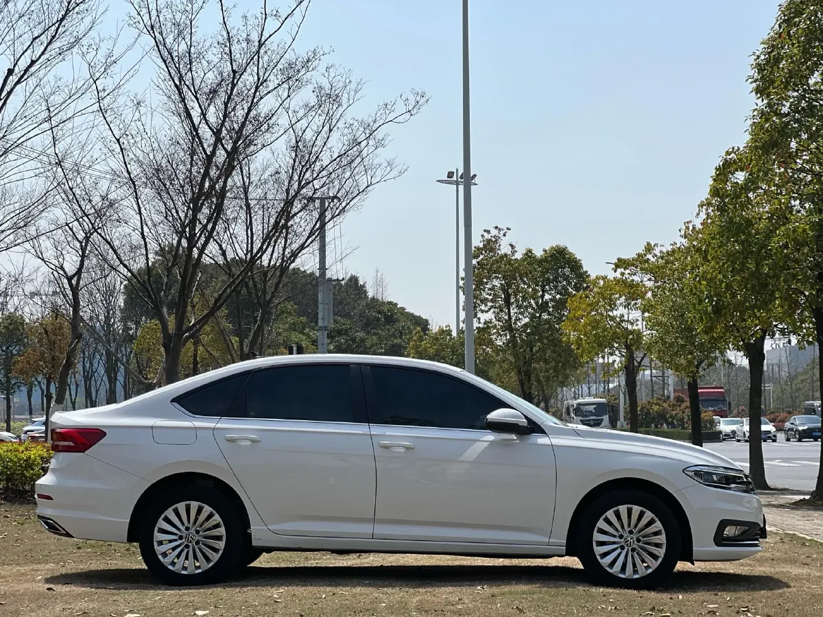 2019 Volkswagen Lavida 1.5L 113HP L4 6AT,autocango,china used car exporter,china ev exporter,chinese used car exporter,chinese used ev exporter