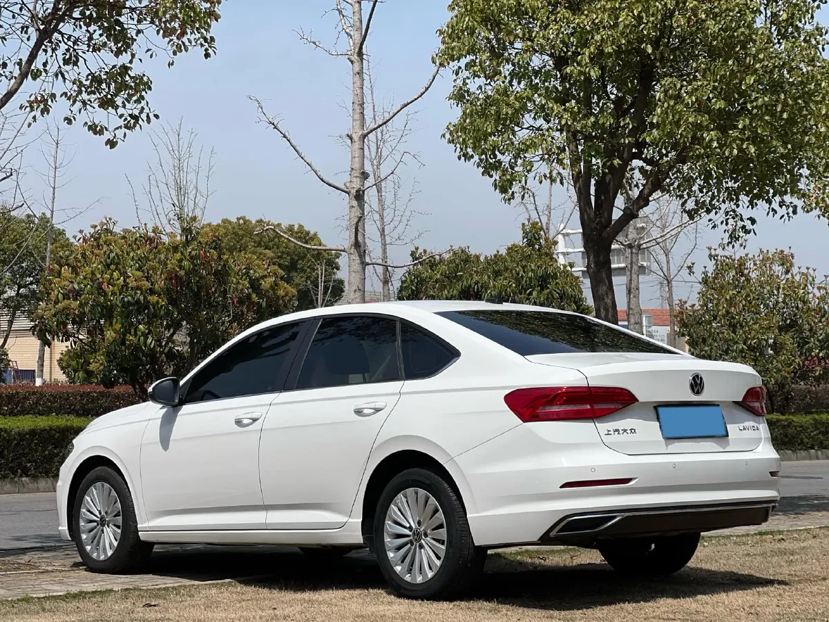 2019 Volkswagen Lavida 1.5L 113HP L4 6AT,autocango,china used car exporter,china ev exporter,chinese used car exporter,chinese used ev exporter