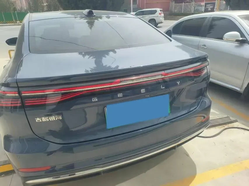 2025 Geely Galaxy A7 1.5L 112HP L4 1DHT PHEV,autocango,china used car exporter,china ev exporter,chinese used car exporter,chinese used ev exporter