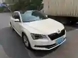 2018 Skoda Superb 1.8T 180HP L4 7DCT