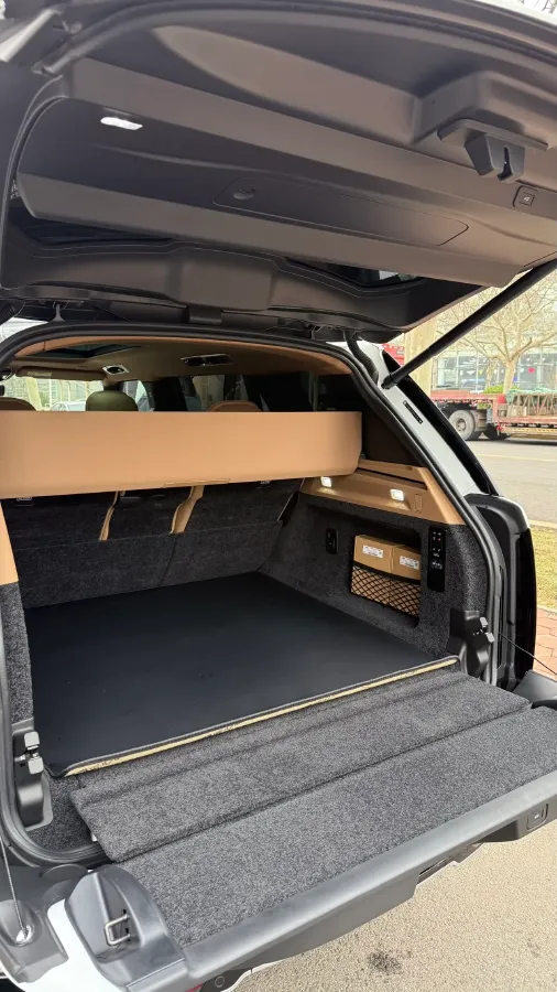 2025 Land Rover Range Rover 3.0T 400HP L6 8AT,autocango,china used car exporter,china ev exporter,chinese used car exporter,chinese used ev exporter