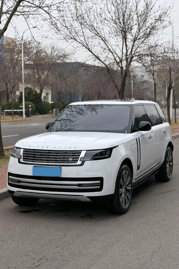 2025 Land Rover Range Rover 3.0T 400HP L6 8AT,autocango,china used car exporter,china ev exporter,chinese used car exporter,chinese used ev exporter