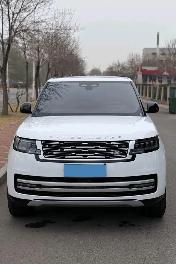 2025 Land Rover Range Rover 3.0T 400HP L6 8AT,autocango,china used car exporter,china ev exporter,chinese used car exporter,chinese used ev exporter