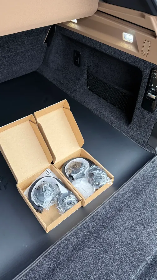 2025 Land Rover Range Rover 3.0T 400HP L6 8AT,autocango,china used car exporter,china ev exporter,chinese used car exporter,chinese used ev exporter