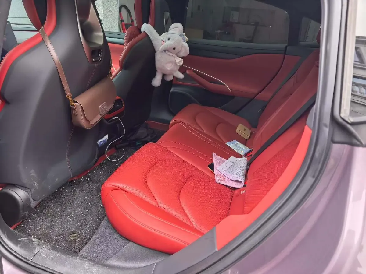 2024 MI SU7 BEV 101KWH,autocango,china used car exporter,china ev exporter,chinese used car exporter,chinese used ev exporter