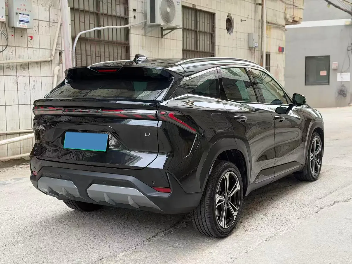 2024 Geely Galaxy L7 1.5T 163HP L4 3DHT PHEV 18.7KWH,autocango,china used car exporter,china ev exporter,chinese used car exporter,chinese used ev exporter