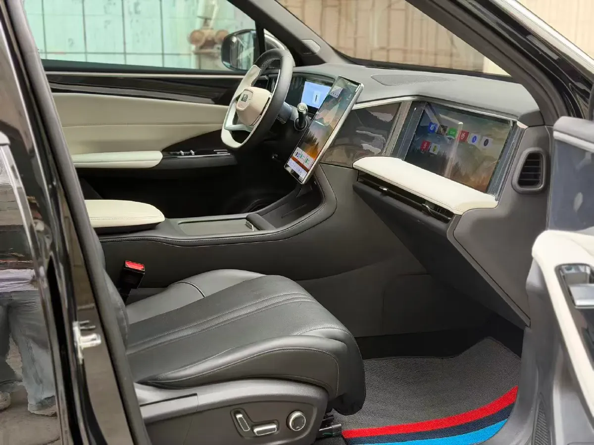 2024 Geely Galaxy L7 1.5T 163HP L4 3DHT PHEV 18.7KWH,autocango,china used car exporter,china ev exporter,chinese used car exporter,chinese used ev exporter