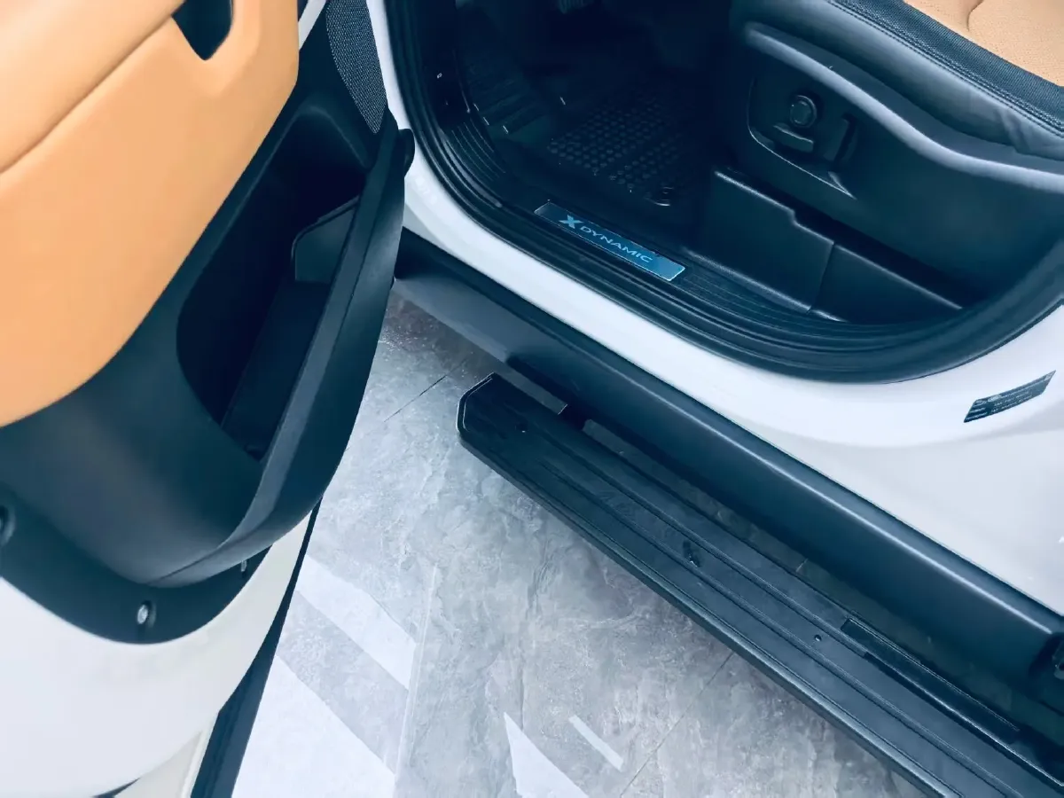 2024 Land Rover Defender 3.0T 400HP L6 8AT,autocango,china used car exporter,china ev exporter,chinese used car exporter,chinese used ev exporter