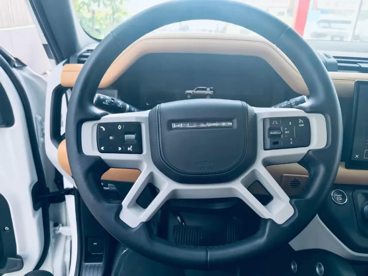 2024 Land Rover Defender 3.0T 400HP L6 8AT,autocango,china used car exporter,china ev exporter,chinese used car exporter,chinese used ev exporter