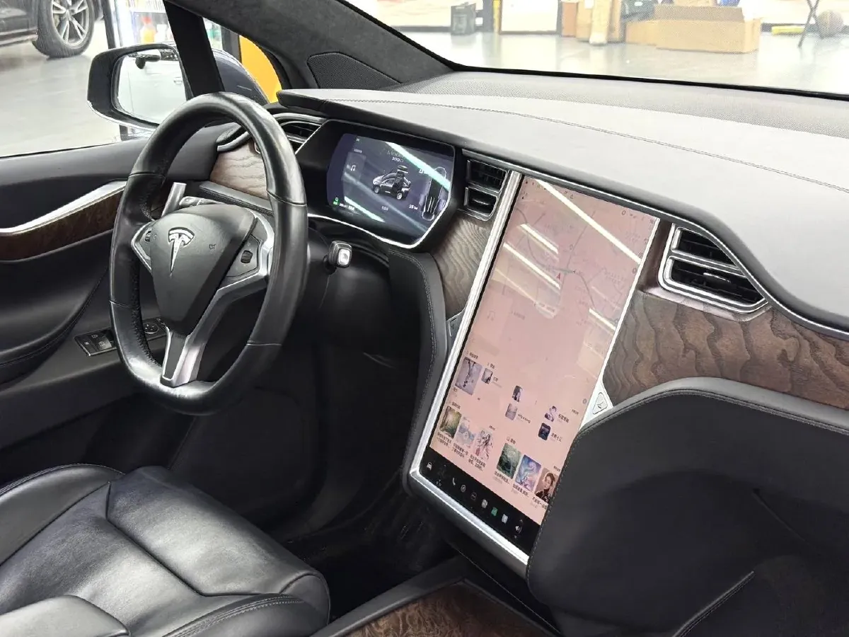 2017 Tesla Model X BEV 100KWH,autocango,china used car exporter,china ev exporter,chinese used car exporter,chinese used ev exporter