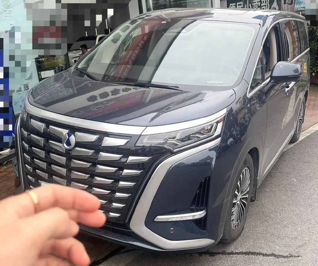 2024 Denza D9 1.5T 139HP L4 E-CVT PHEV 40KWH,autocango,china used car exporter,china ev exporter,chinese used car exporter,chinese used ev exporter