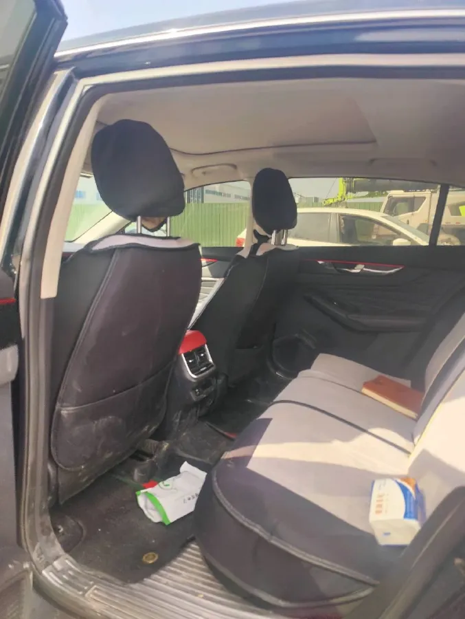 2021 DongFeng Aeolus YiXuan MAX 1.5T 190HP L4 7DCT,autocango,china used car exporter,china ev exporter,chinese used car exporter,chinese used ev exporter