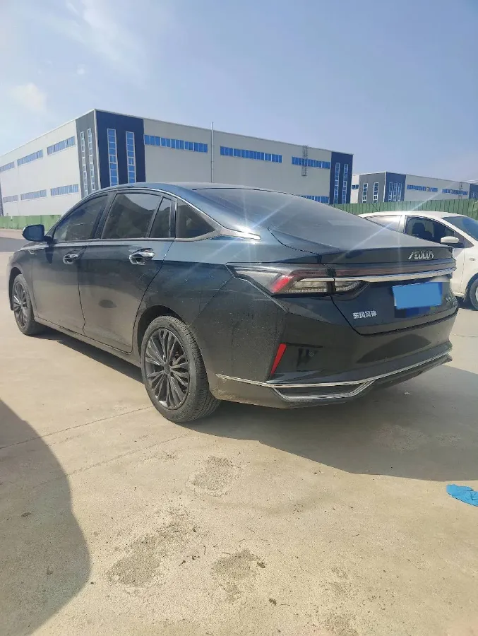 2021 DongFeng Aeolus YiXuan MAX 1.5T 190HP L4 7DCT,autocango,china used car exporter,china ev exporter,chinese used car exporter,chinese used ev exporter