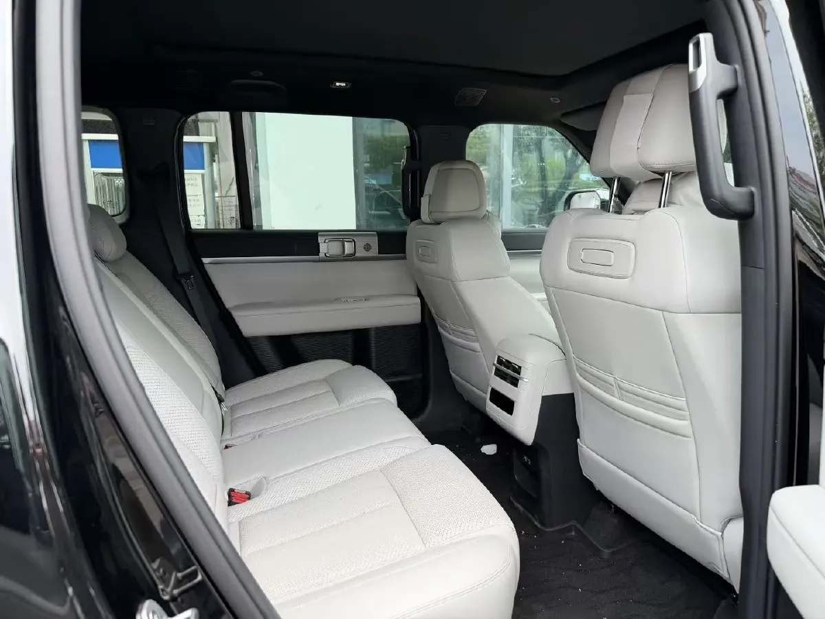 2025 FangChengBao Tai 7 1.5T 156HP L4 E-CVT PHEV,autocango,china used car exporter,china ev exporter,chinese used car exporter,chinese used ev exporter