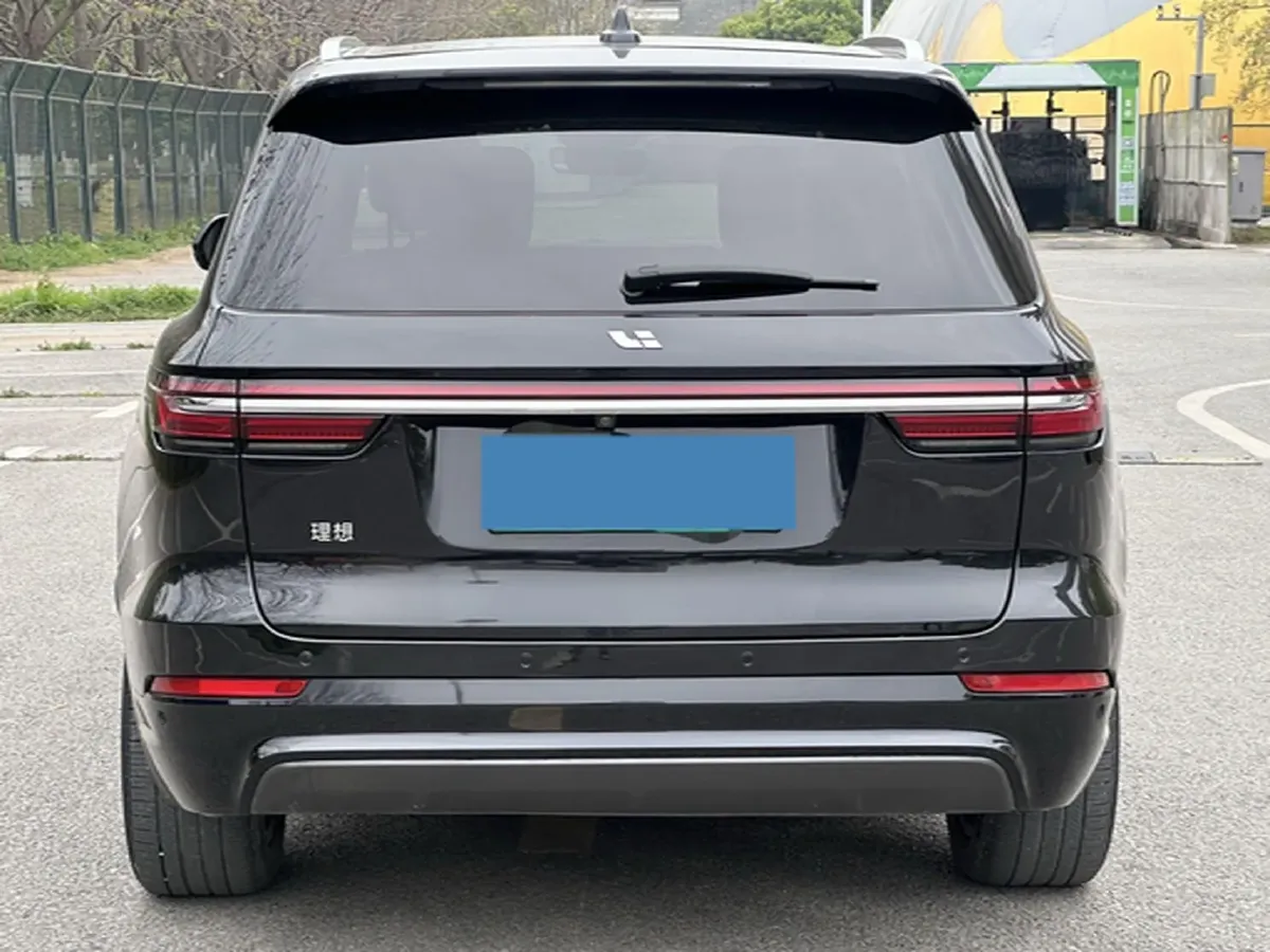 2020 Li ONE Range Extended 131HP REEV 40.5KWH,autocango,china used car exporter,china ev exporter,chinese used car exporter,chinese used ev exporter