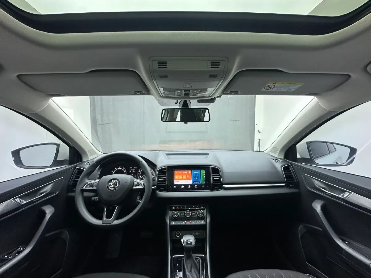 2021 Skoda Karoq 1.4T 150HP L4 7DCT,autocango,china used car exporter,china ev exporter,chinese used car exporter,chinese used ev exporter