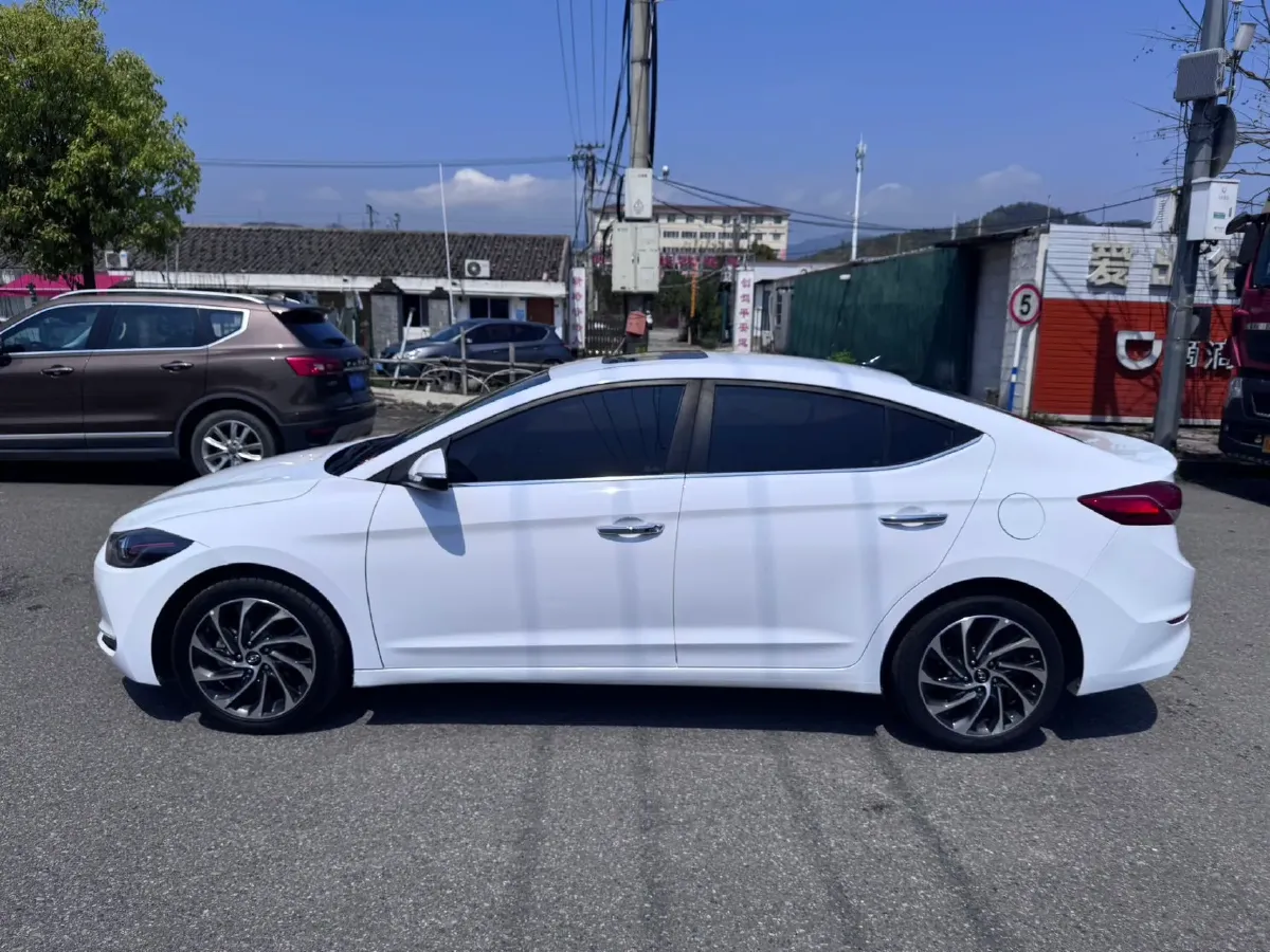 2019 Hyundai Elantra 1.4T 130HP L4 7DCT,autocango,china used car exporter,china ev exporter,chinese used car exporter,chinese used ev exporter