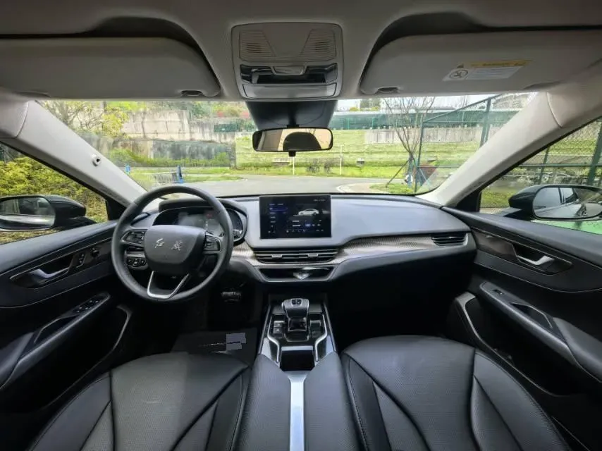 2021 HongQi E-QM5 BEV 54KWH,autocango,china used car exporter,china ev exporter,chinese used car exporter,chinese used ev exporter