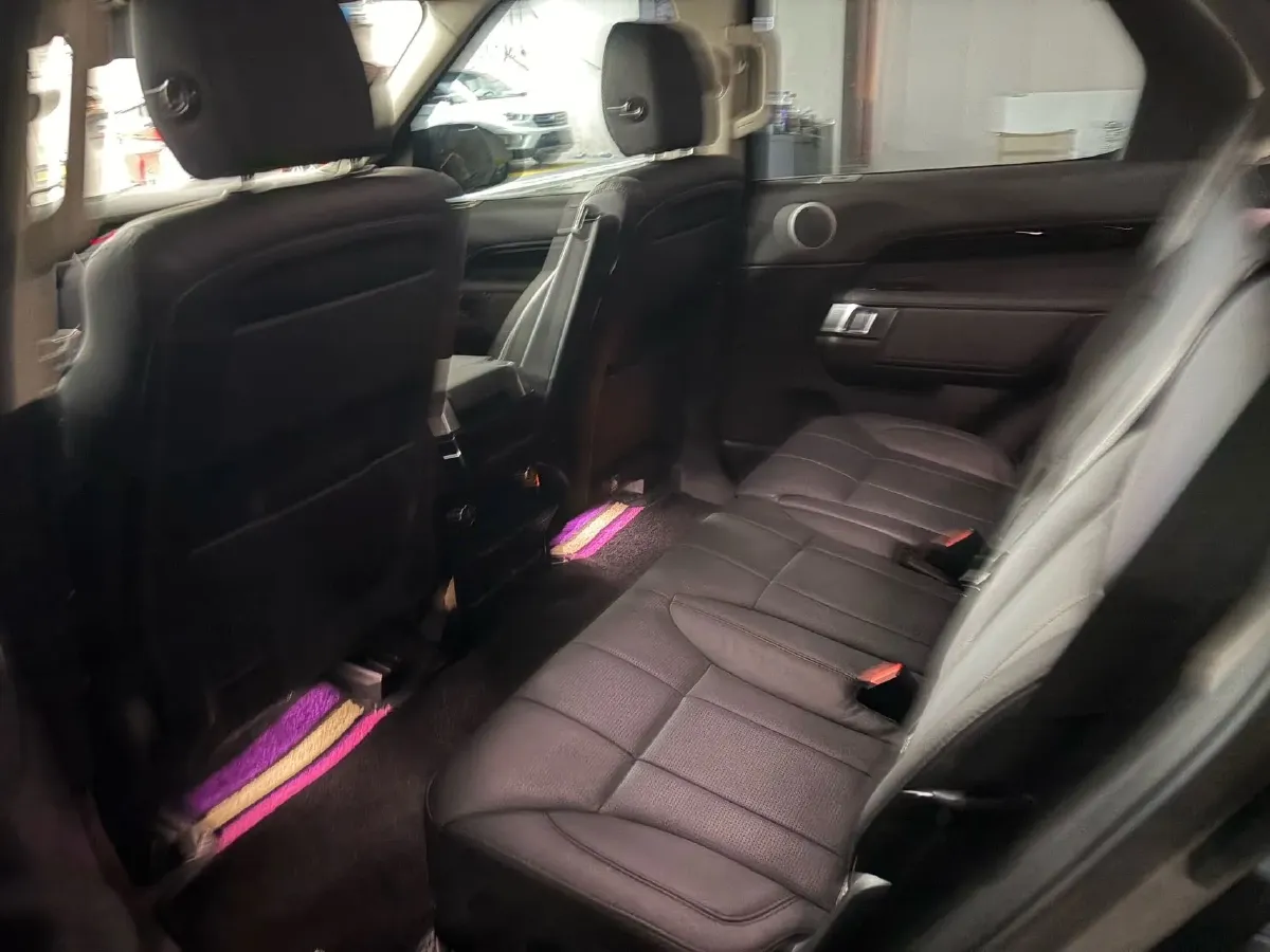 2017 Land Rover Discovery 3.0T 340HP V6 8AT,autocango,china used car exporter,china ev exporter,chinese used car exporter,chinese used ev exporter