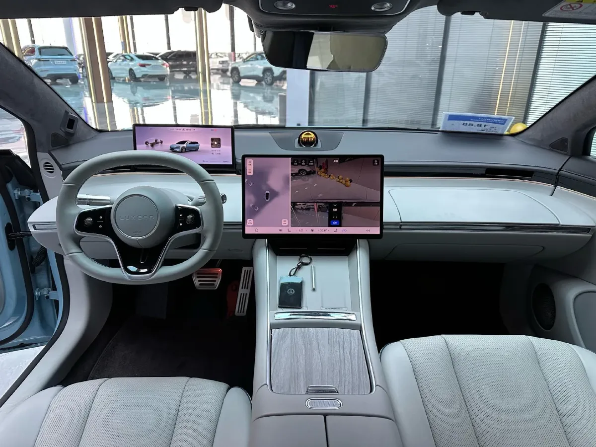 2025 Luxeed S7 BEV 100KWH,autocango,china used car exporter,china ev exporter,chinese used car exporter,chinese used ev exporter