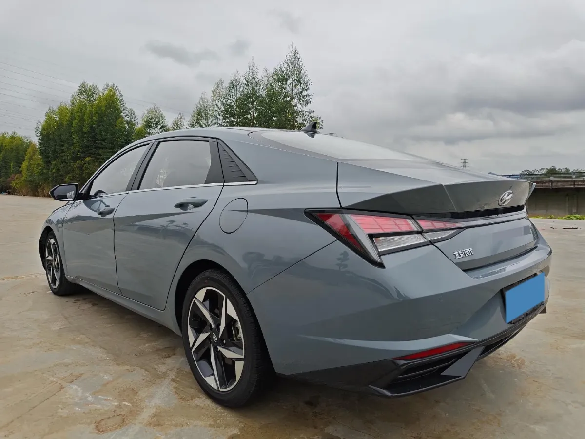 2021 Hyundai Elantra 1.5L 115HP L4 CVT,autocango,china used car exporter,china ev exporter,chinese used car exporter,chinese used ev exporter