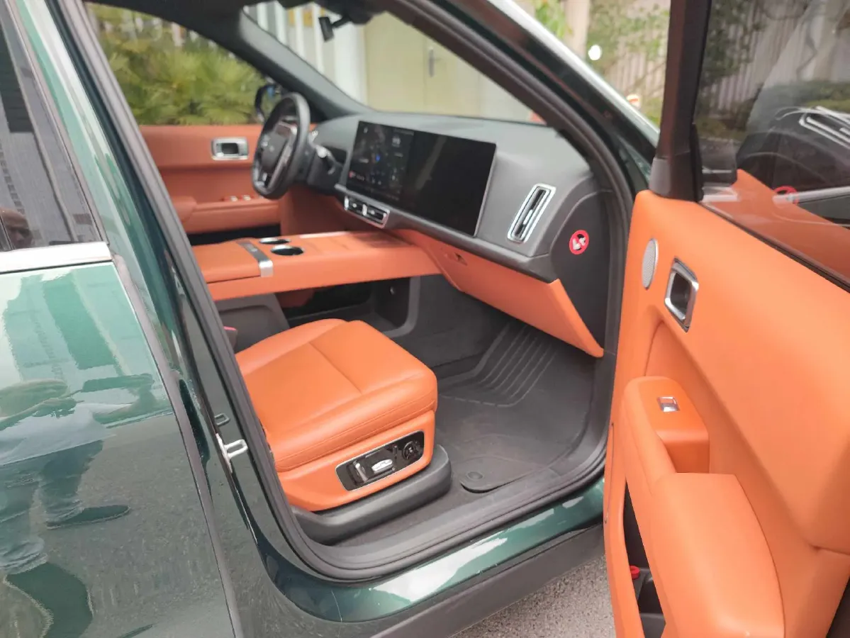 2022 Li L9 Range Extended 154HP REEV 42.6KWH,autocango,china used car exporter,china ev exporter,chinese used car exporter,chinese used ev exporter