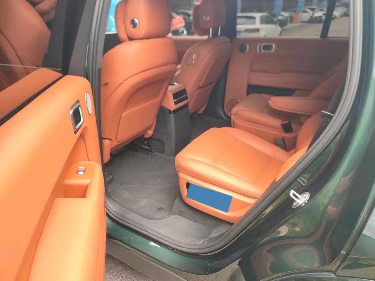 2022 Li L9 Range Extended 154HP REEV 42.6KWH,autocango,china used car exporter,china ev exporter,chinese used car exporter,chinese used ev exporter
