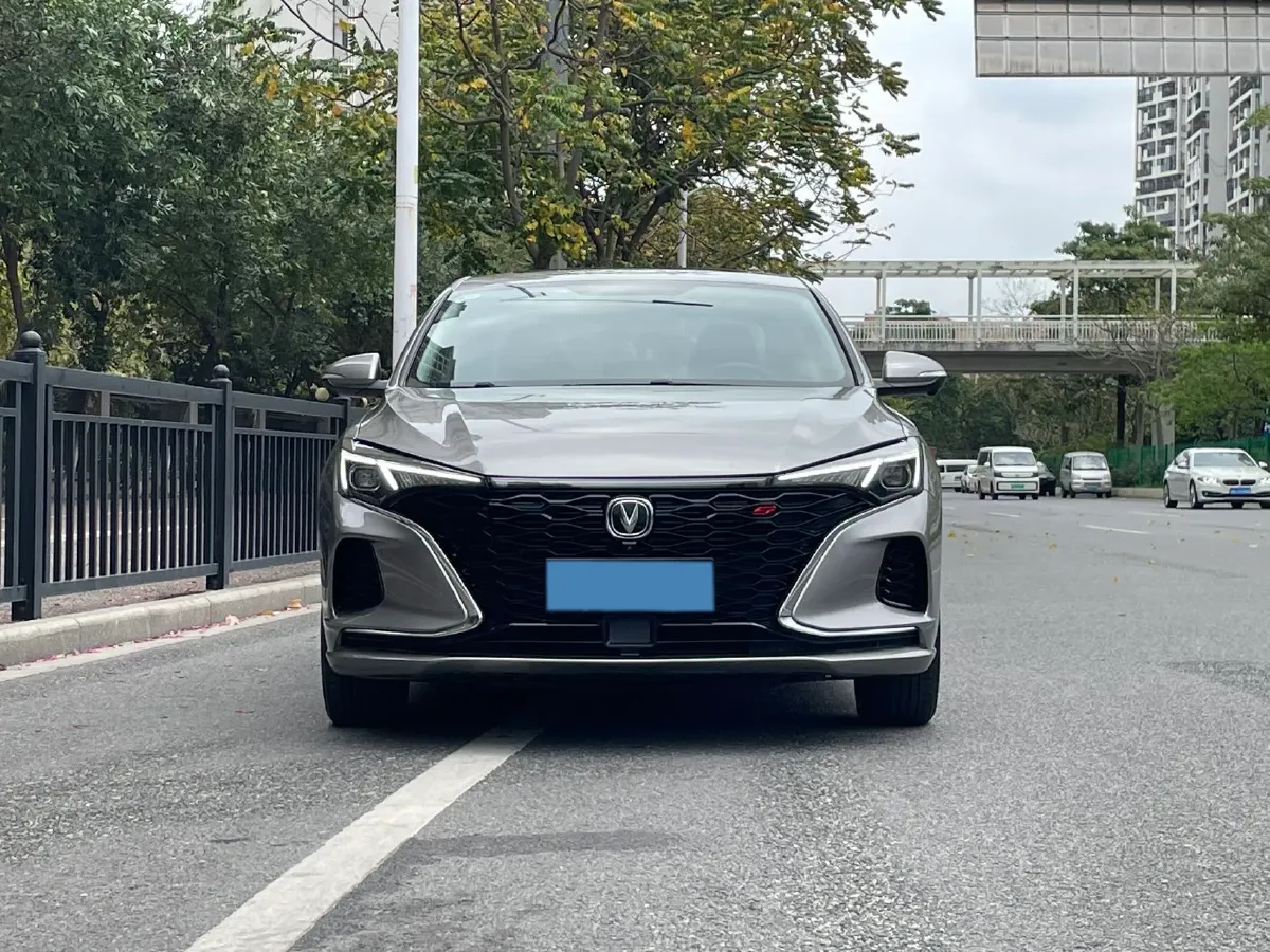 2023 ChangAn Eado 1.4T 160HP L4 7DCT,autocango,china used car exporter,china ev exporter,chinese used car exporter,chinese used ev exporter