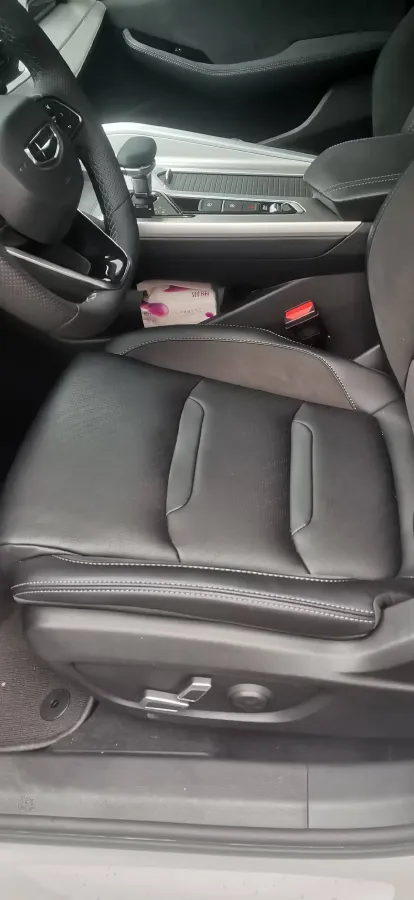 2024 Geely PrefaceL 1.5T 163HP L4 3DHT Hybrid,autocango,china used car exporter,china ev exporter,chinese used car exporter,chinese used ev exporter