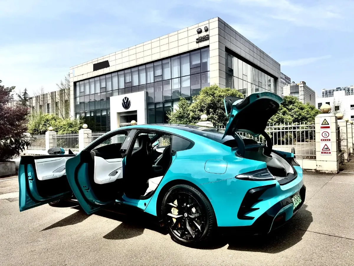 2024 MI SU7 BEV 94.3KWH,autocango,china used car exporter,china ev exporter,chinese used car exporter,chinese used ev exporter