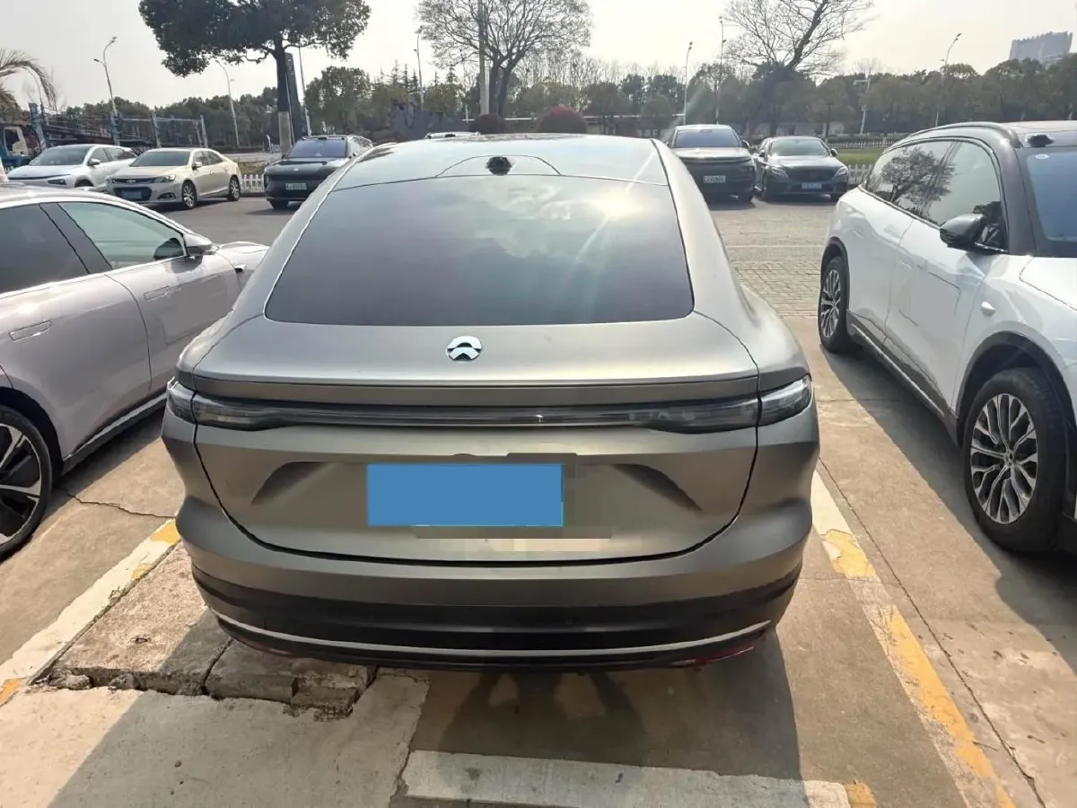 2024 NIO ES6 BEV 75KWH,autocango,china used car exporter,china ev exporter,chinese used car exporter,chinese used ev exporter